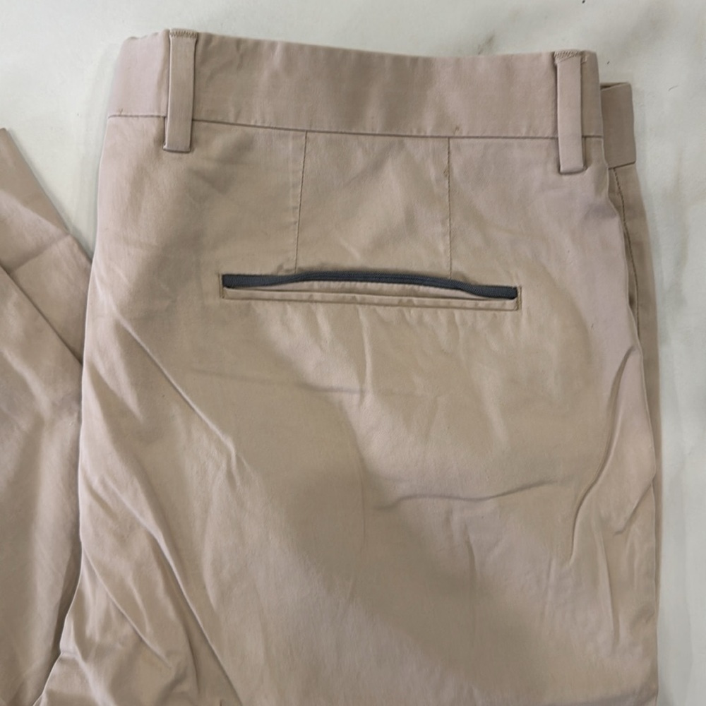 Hugo Boss Tan Straight Leg Chino Trousers/Slacks.  Sz 36/32 - Picture 3 of 11